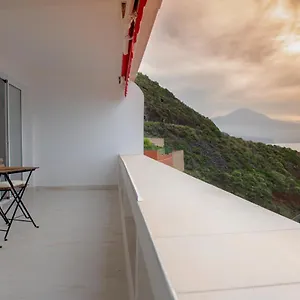 https://oceans-light.tenerifehoteles.net