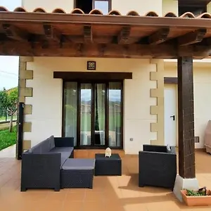 https://villa-casa-en-sobarzo-junto-al-parque-de-cabarceno.bilbaohotelsspain.com